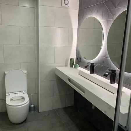 2 Bedroom Apartamento