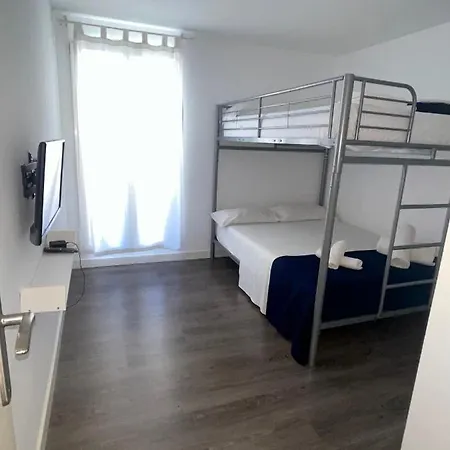 2 Bedroom